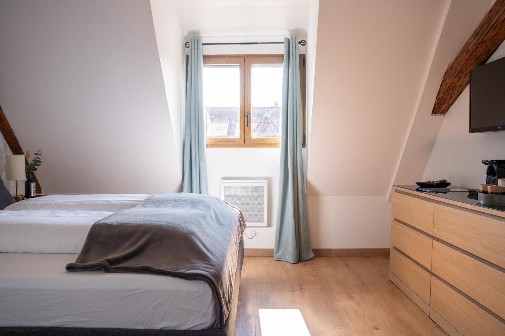 Chambre Pastis エーグイスハイム エクステリア 写真